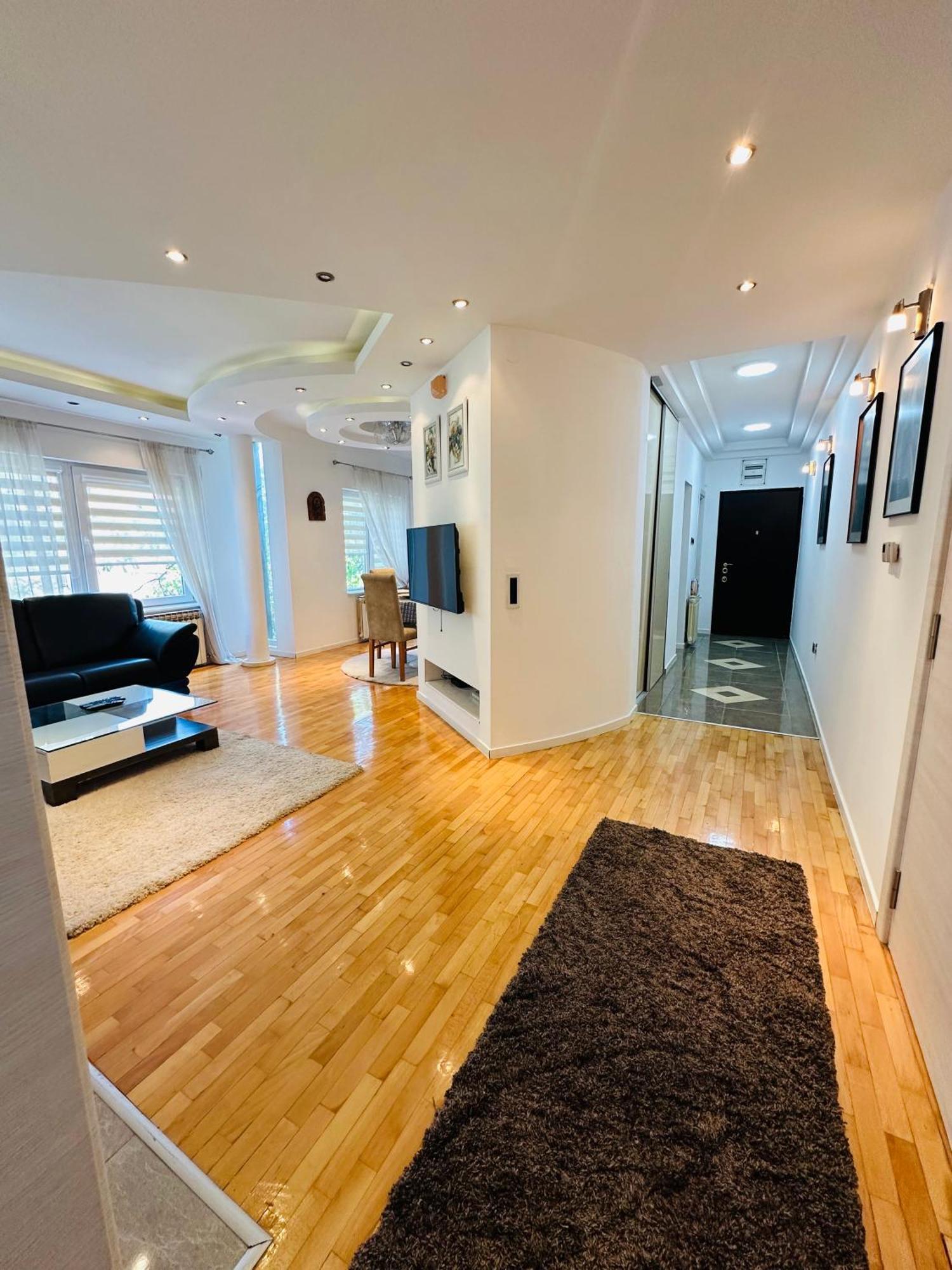 Urban Stay Skopje Zewnętrze zdjęcie